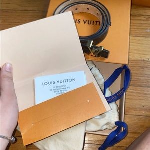Louis Vuitton belt 80/32
